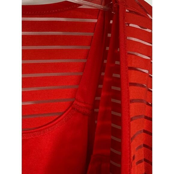 Women's Sheer Stripes Overlay Roll Tab Sleeves Scoop Neck Tunic Red Size 3X - Picture 8 of 10
